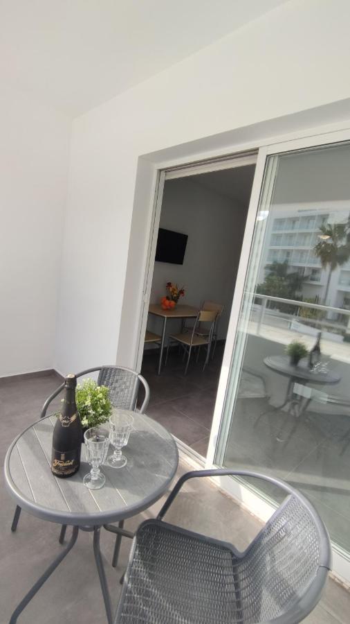 Nissi Avenue Studio Agia Napa Exterior foto